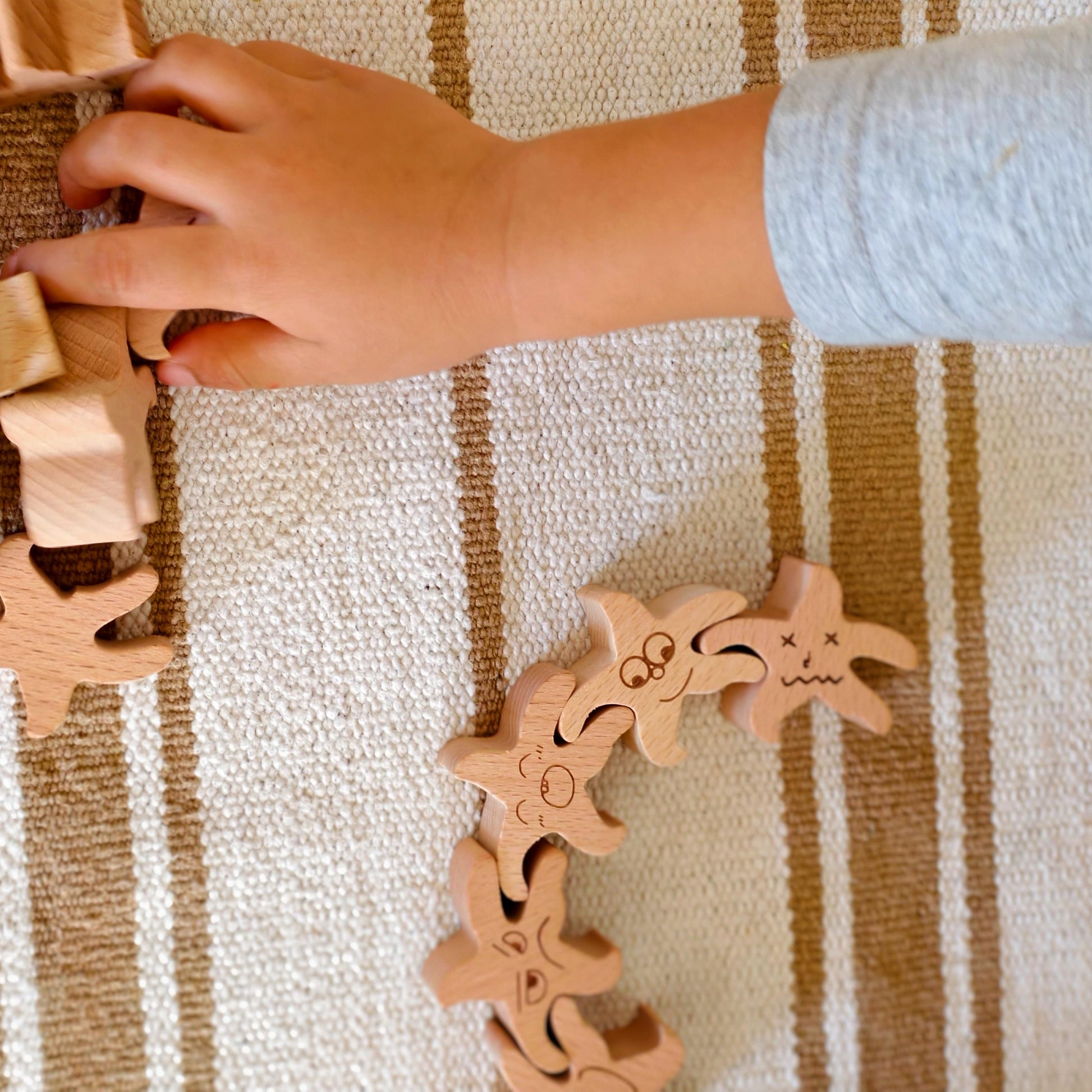 bolques educativo de madera montessori